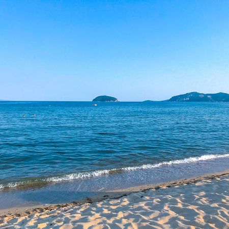 Dream Villa Palaiontsiflikion Bagian luar foto