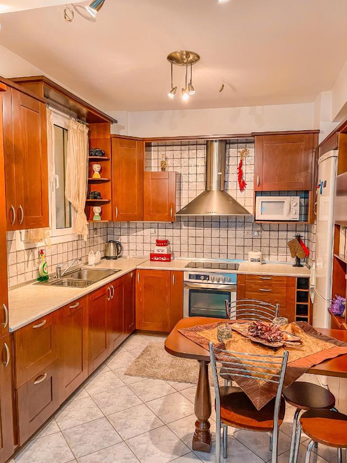 Dream Villa Palaiontsiflikion Bagian luar foto